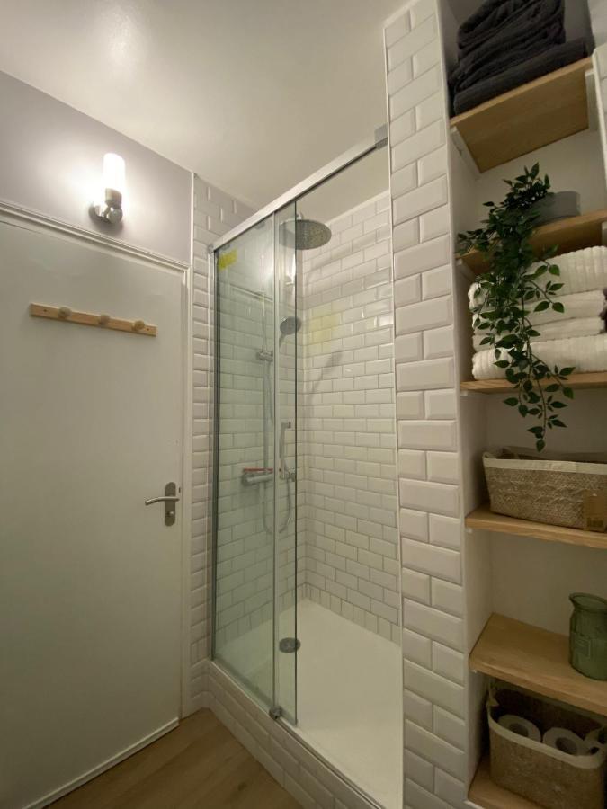 Appartement Cosy Pres De La Gare Avec Parking Saint-Pierre-des-Corps Exterior photo